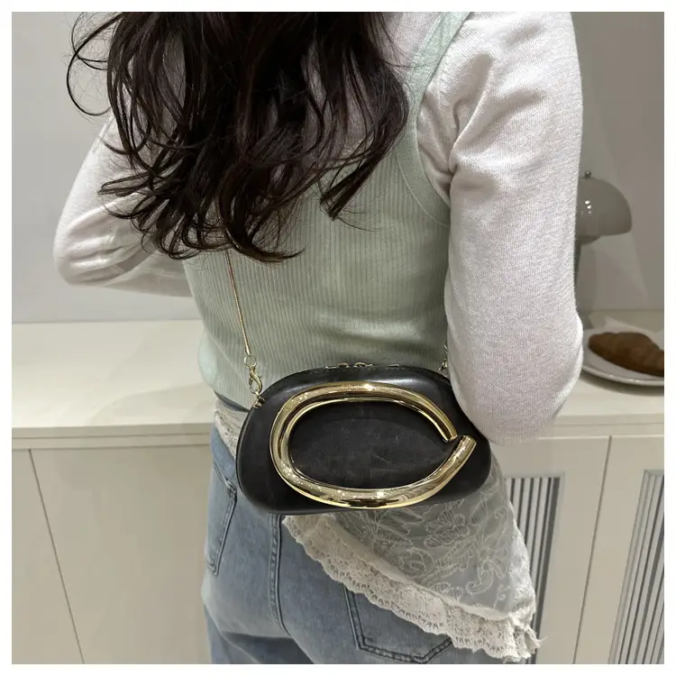 2025 Summer Shoulder Bag Trendy Shell Fashion Wedding Party Party Holiday Dinner Clutch Bag — feature 18
