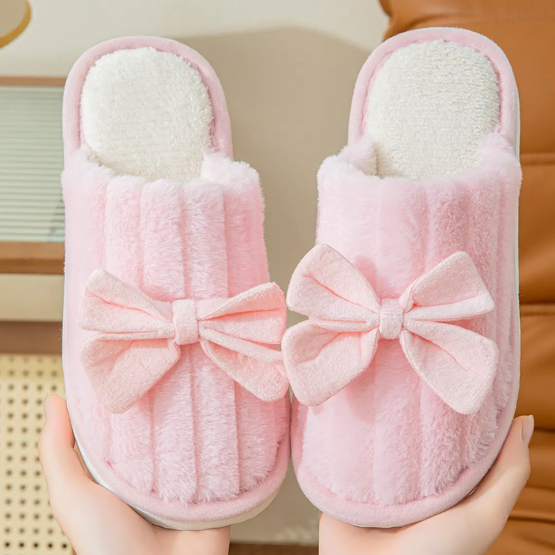 Cute Cartoon Women's Cotton Slippers for Home Plush Warm Furry Slippers for Women Indoor Home Warmth