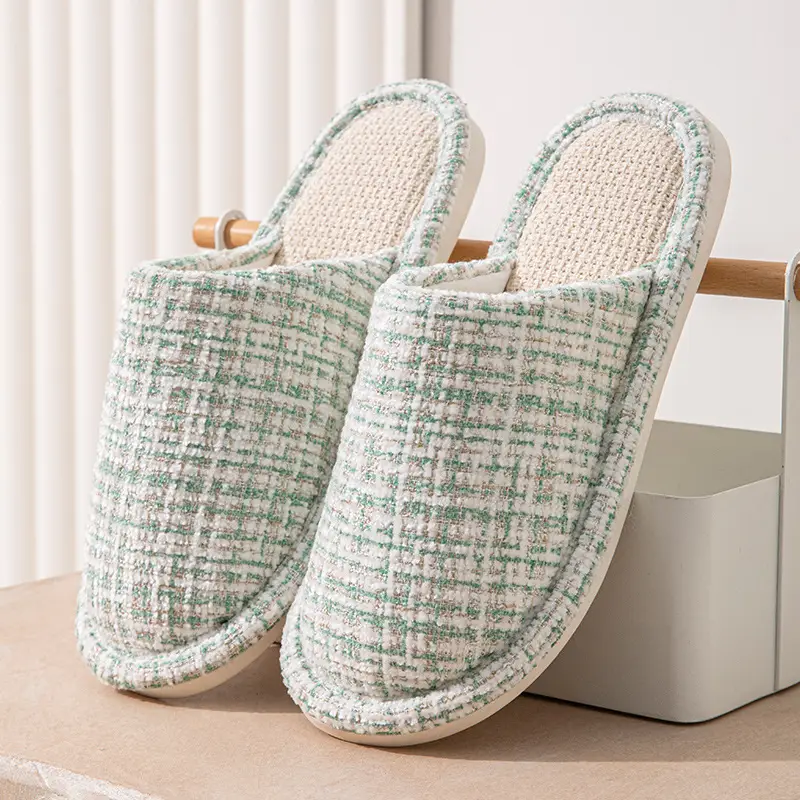 Cute Cartoon Women's Cotton Slippers for Home Plush Warm Furry Slippers for Women Indoor Home Warmth