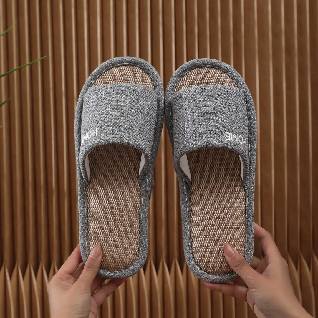 Cute Cartoon Women's Cotton Slippers for Home Plush Warm Furry Slippers for Women Indoor Home Warmth