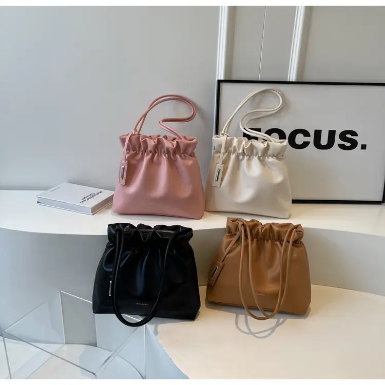 2025 Trendy Pleated Shoulder Bag for Women Brown — feature 14