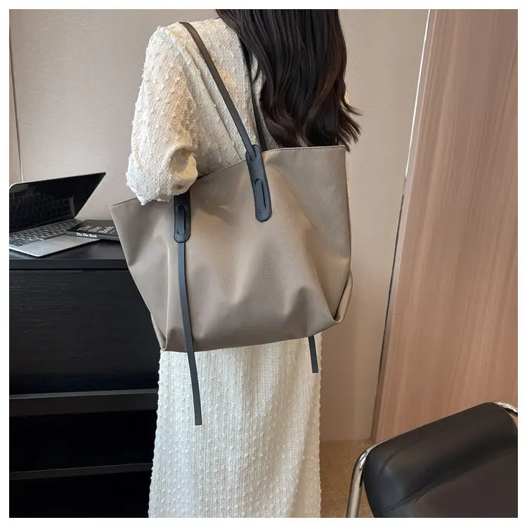 Women's Large Capacity Oxford Cloth Tote Bag Beige — feature 22
