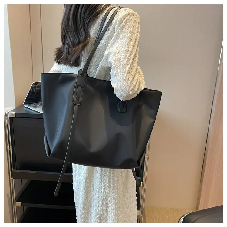 Women's Large Capacity Oxford Cloth Tote Bag Beige — feature 23