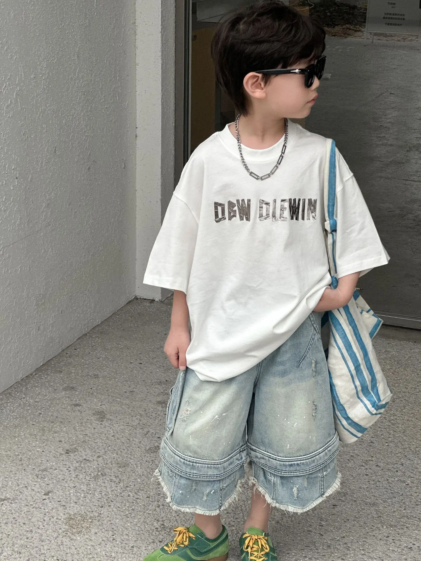 Boys White Graphic Shorts T-Shirt 2025 - Image 5