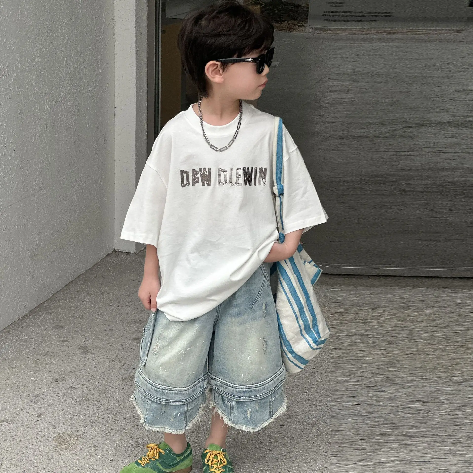 Boys White Graphic Shorts T-Shirt 2025 — feature 12