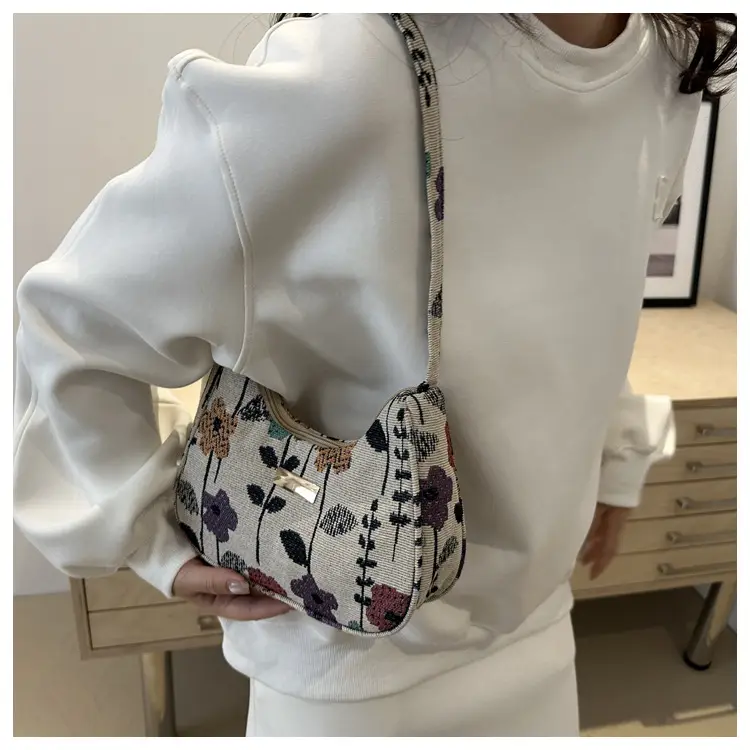 Simple Sweet Style Shoulder Bag 2025 New Style — feature 32