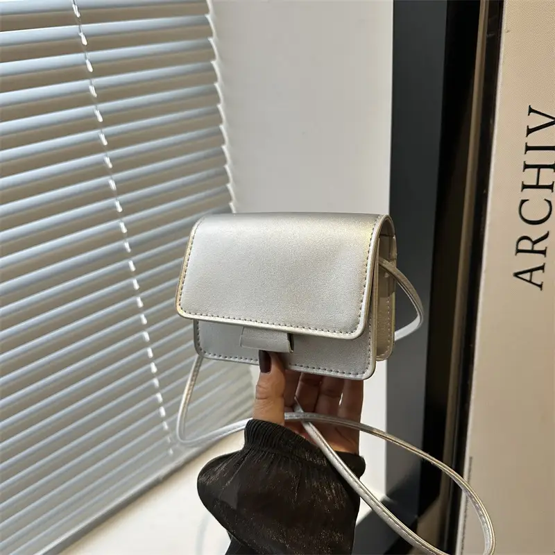 White Square Crossbody Bag with Chain Strap - Image 4