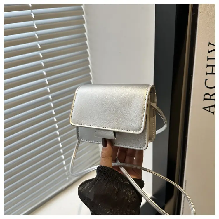 White Square Crossbody Bag with Chain Strap — feature 10