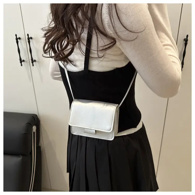 White Square Crossbody Bag with Chain Strap — feature 22