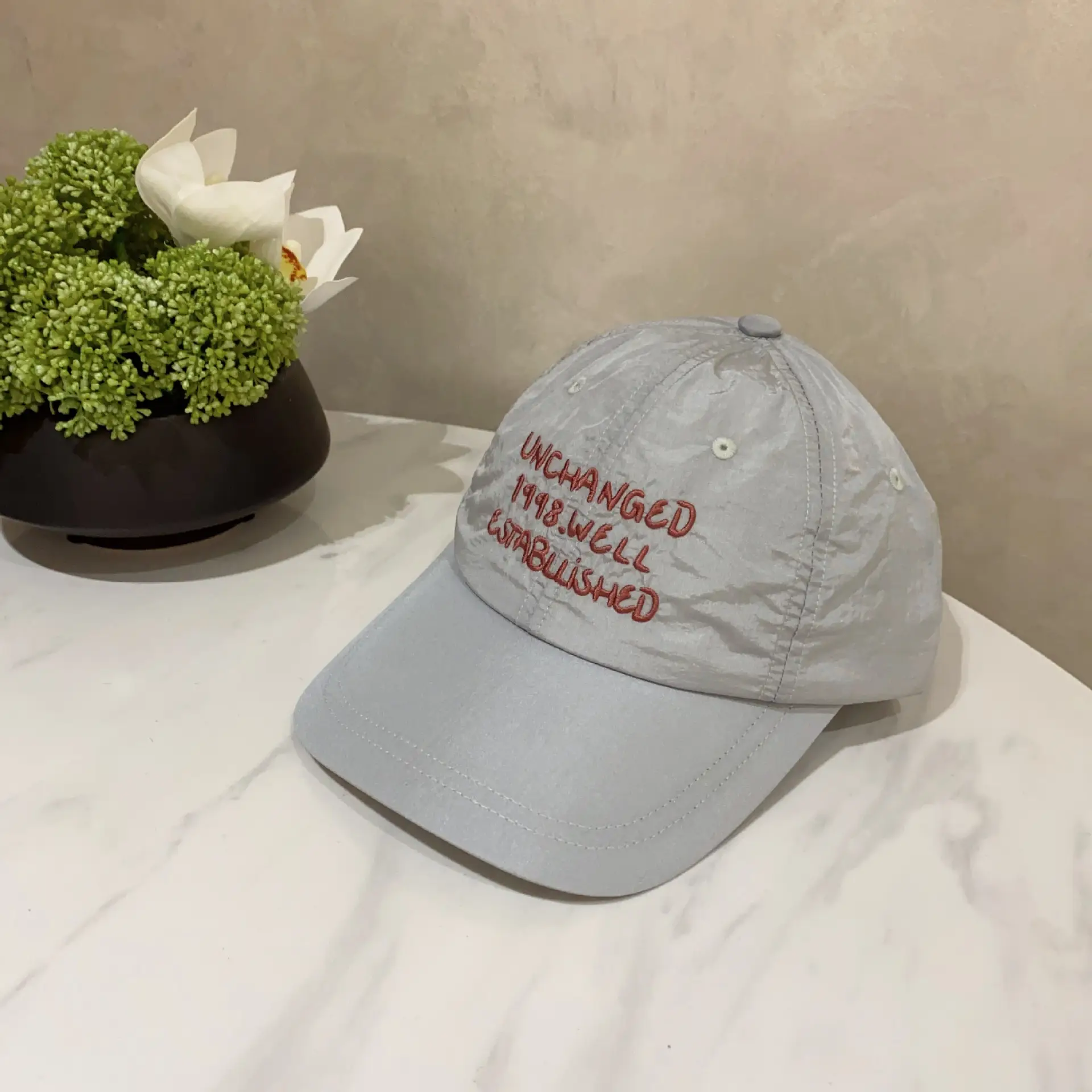 Korean Style Letter Embroidered Baseball Cap for Men Women - Image 4