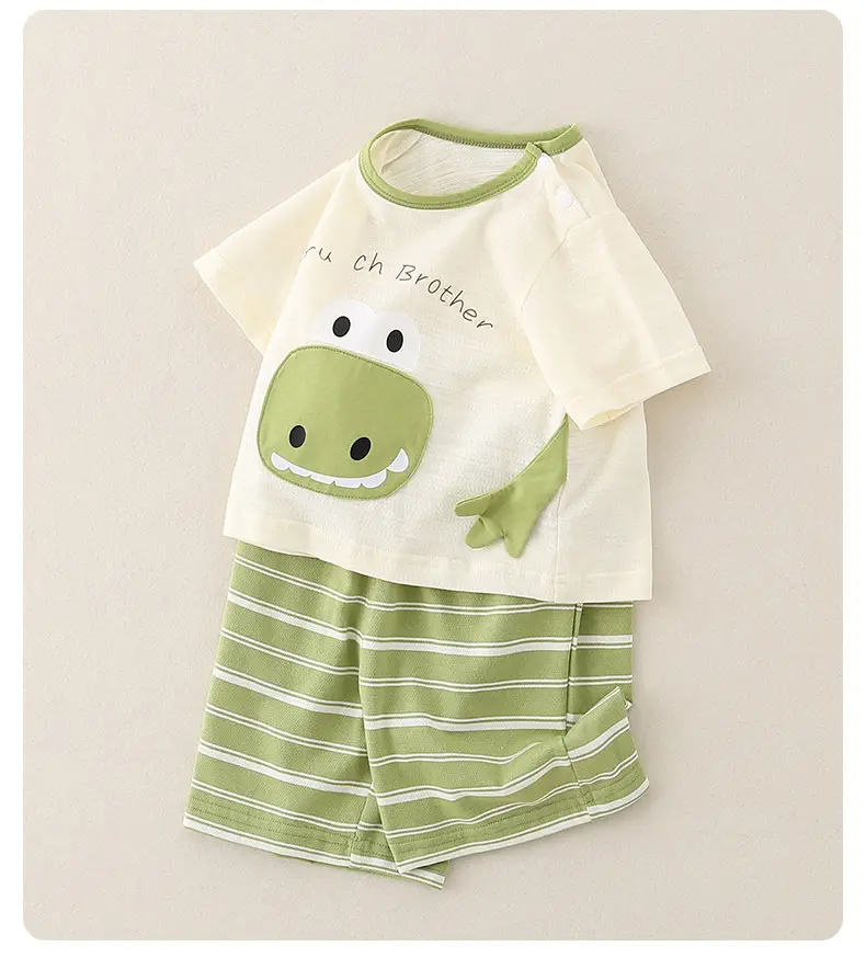 2025 Summer Boys T-Shirt Striped Shorts Suit Green White — feature 8