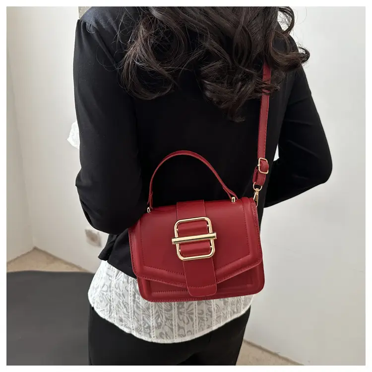 White Retro Textured Shoulder Bag for Women — feature 13