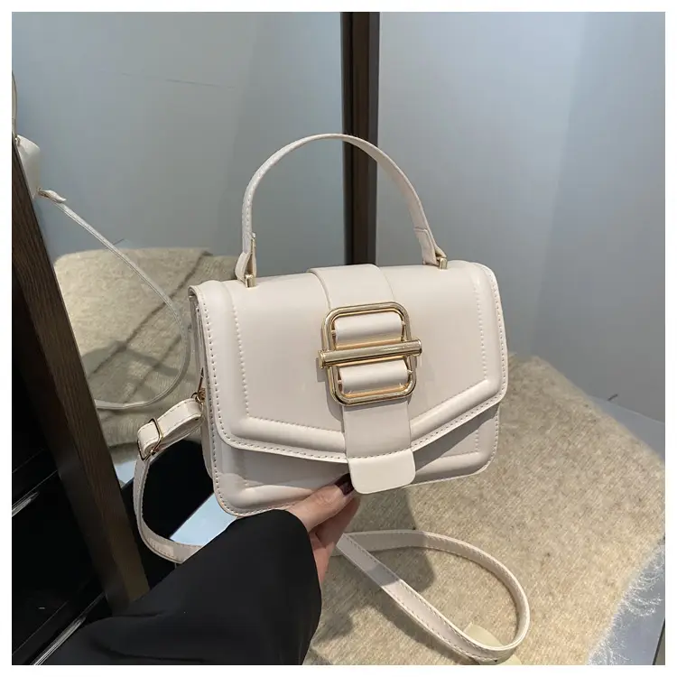 White Retro Textured Shoulder Bag for Women — feature 17