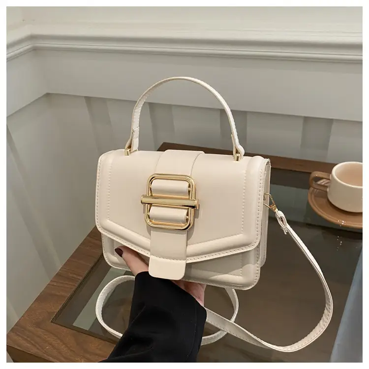 White Retro Textured Shoulder Bag for Women