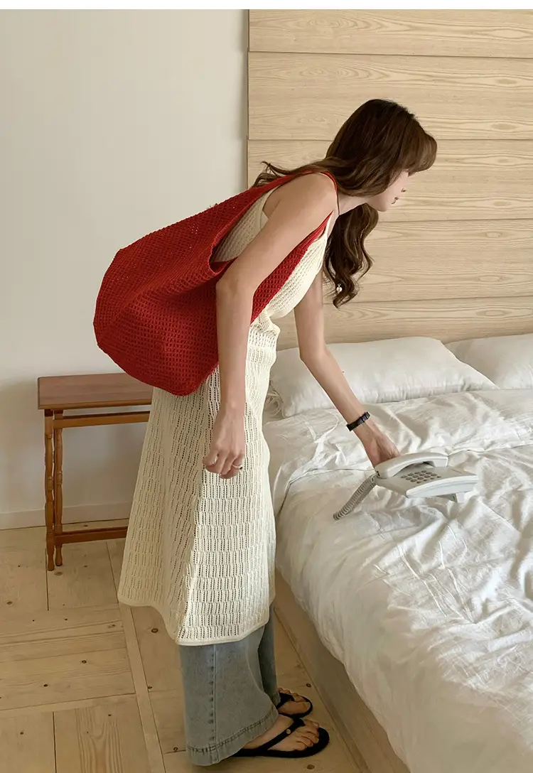 Red Crochet Woven Shoulder Bag for Women — feature 8