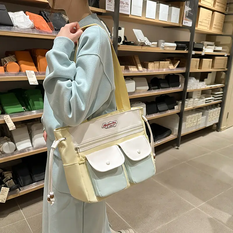 Japanese Style Crossbody Bag with Retro Color Contrast