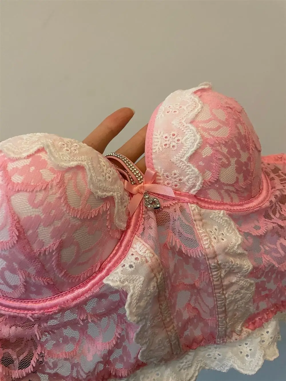 Pink Lace Back Bra for Small Chest Large Gathering — feature 12