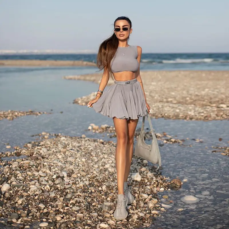 Sexy Backless Vest & High Waist Skirt Suit Grey — feature 47
