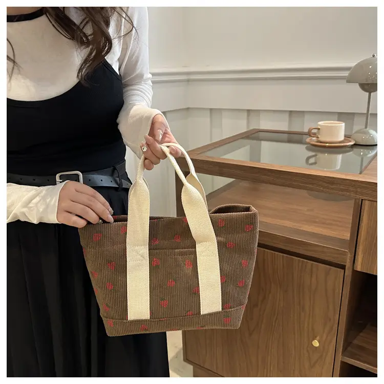 Strawberry Print Large Tote Bag 2025 Korean Style — feature 31