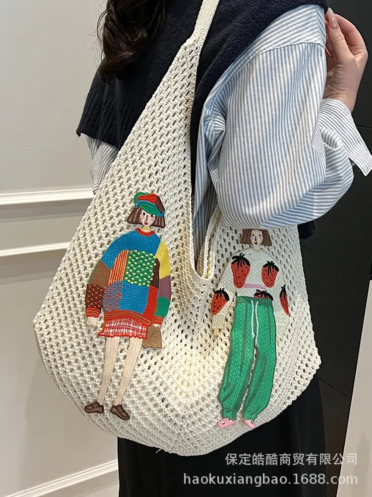 Women's Hollow Woven Straw Bag with Cartoon Design - Image 4