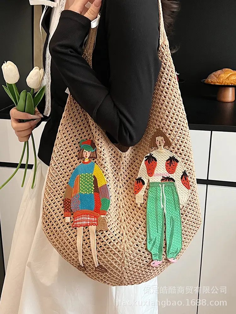 Women's Hollow Woven Straw Bag with Cartoon Design - Image 5