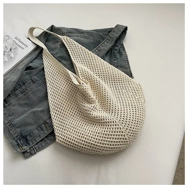 Women's Hollow Woven Straw Bag with Cartoon Design — feature 18