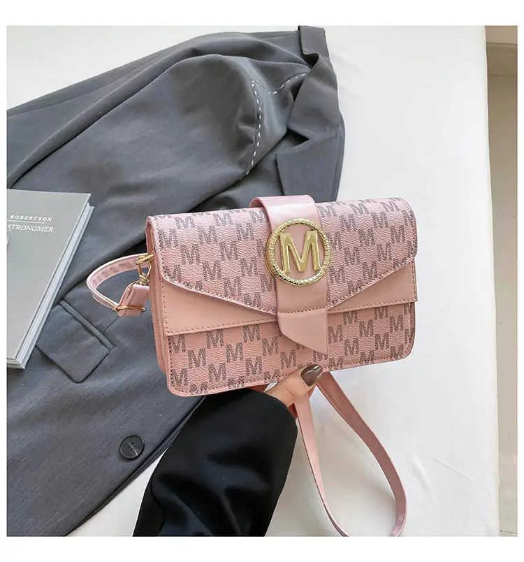 Korean Style Letter Print Shoulder Bag for Women - Image 3