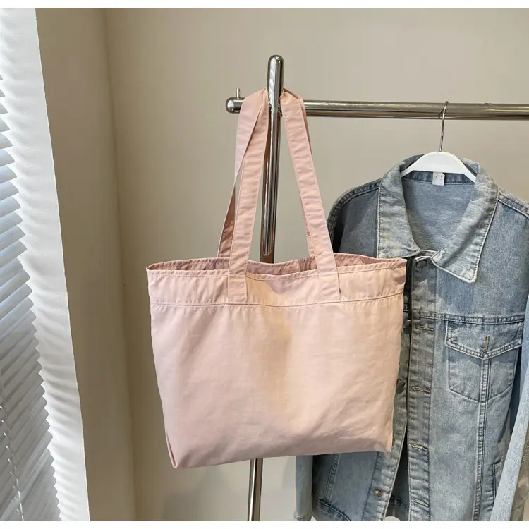 New Nylon Shoulder Bag for Women Large Capacity Waterproof — feature 19