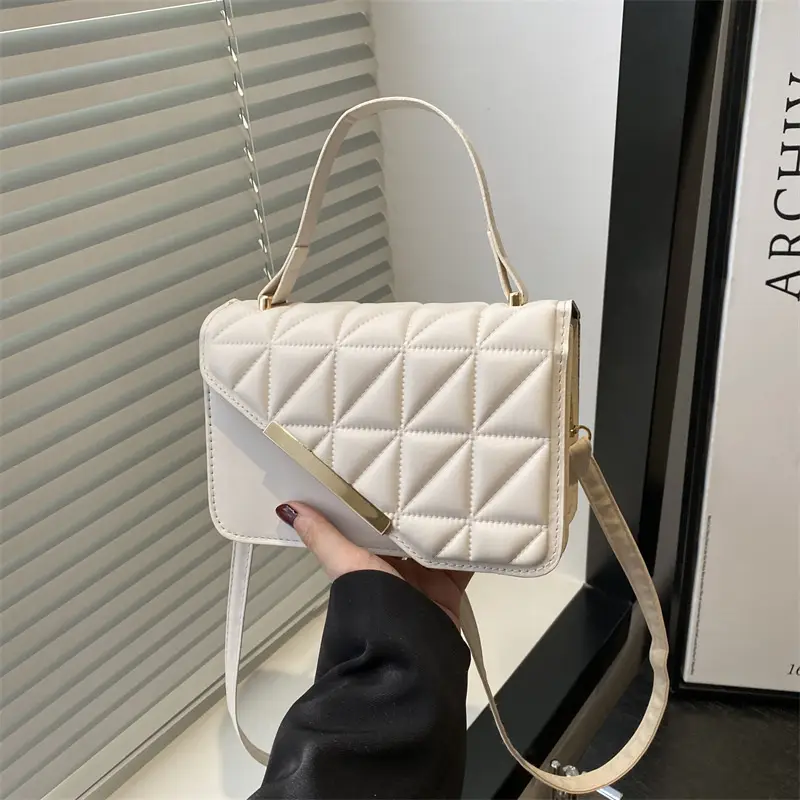 Trendy Quilted Square Handbag for Women 2025 - Image 11