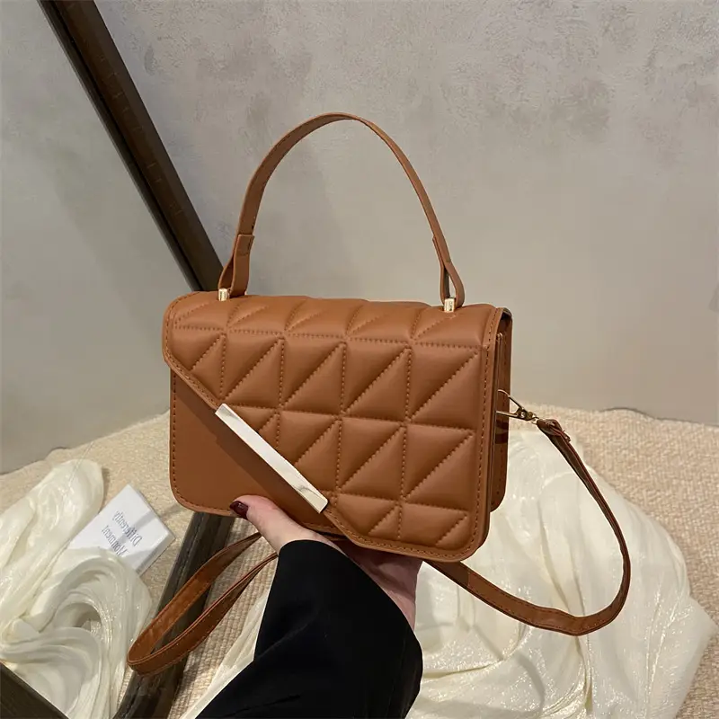 Trendy Quilted Square Handbag for Women 2025 - Image 12
