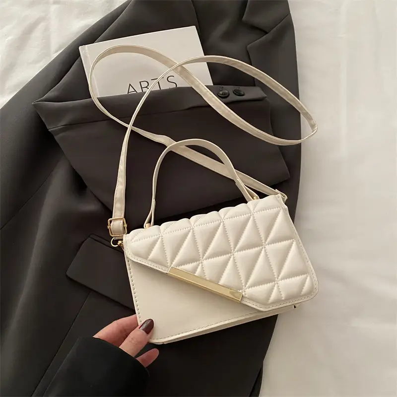 Trendy Quilted Square Handbag for Women 2025 - Image 2