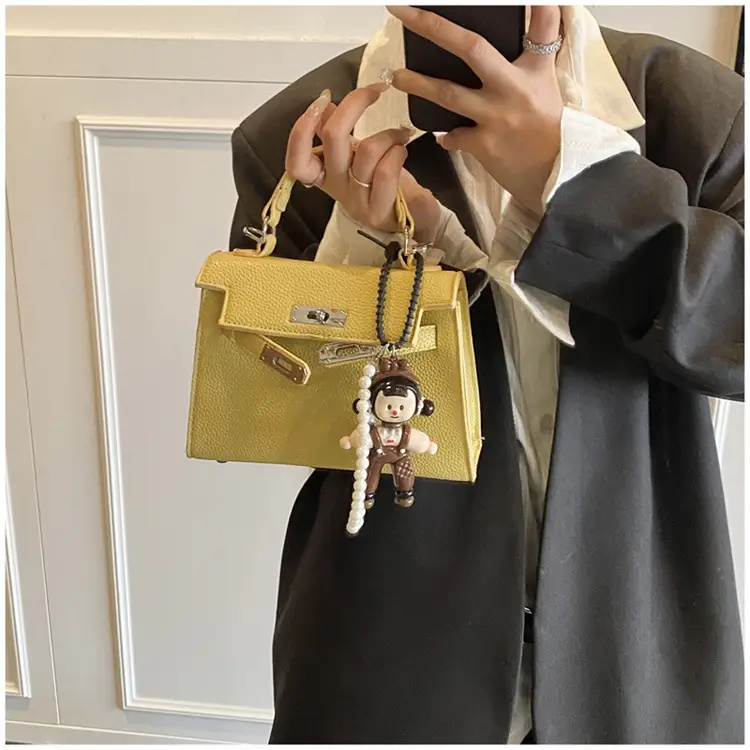 Red Women's Shoulder Crossbody Bag 2025 Fashion — feature 18