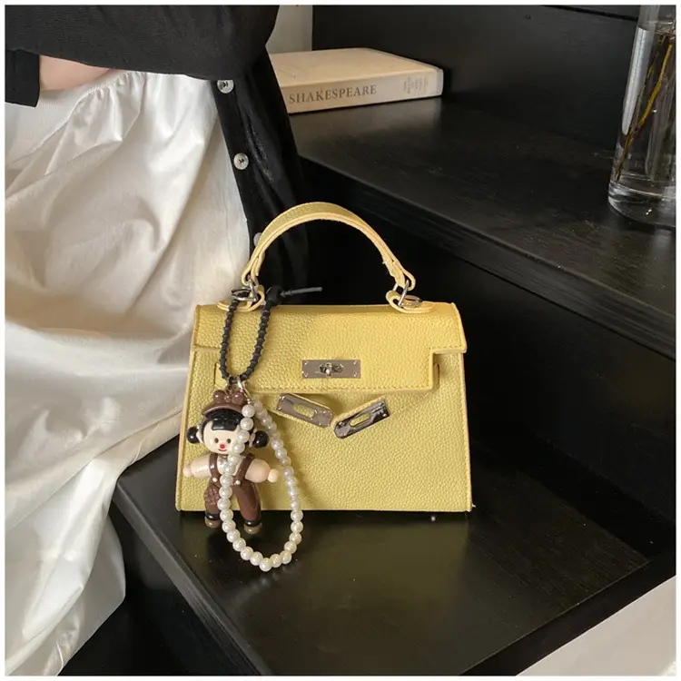 Red Women's Shoulder Crossbody Bag 2025 Fashion — feature 19