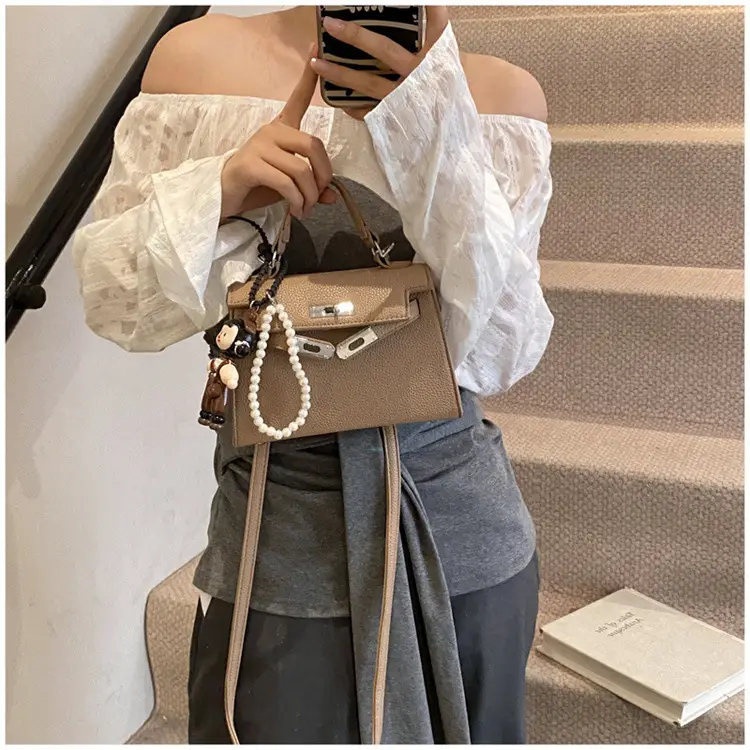 Red Women's Shoulder Crossbody Bag 2025 Fashion — feature 24