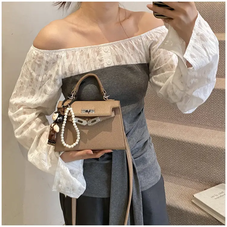 Red Women's Shoulder Crossbody Bag 2025 Fashion — feature 25