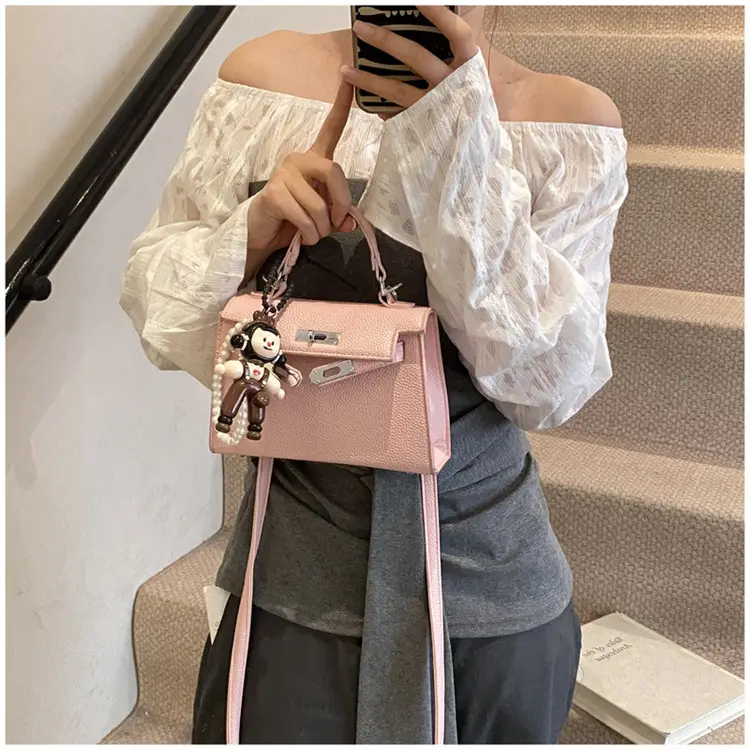 Red Women's Shoulder Crossbody Bag 2025 Fashion - Image 4