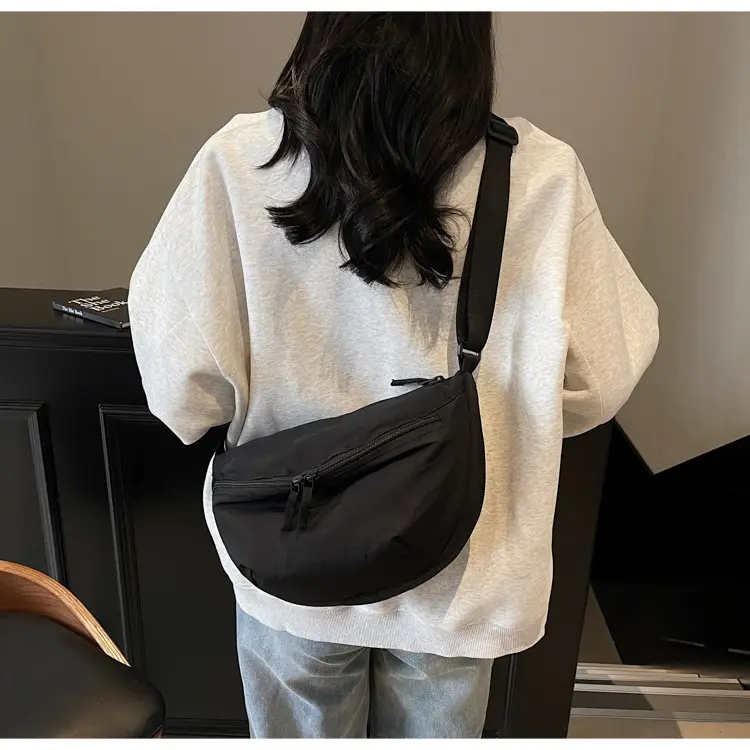 Women Canvas Shoulder Bag Gold 2025 New — feature 19
