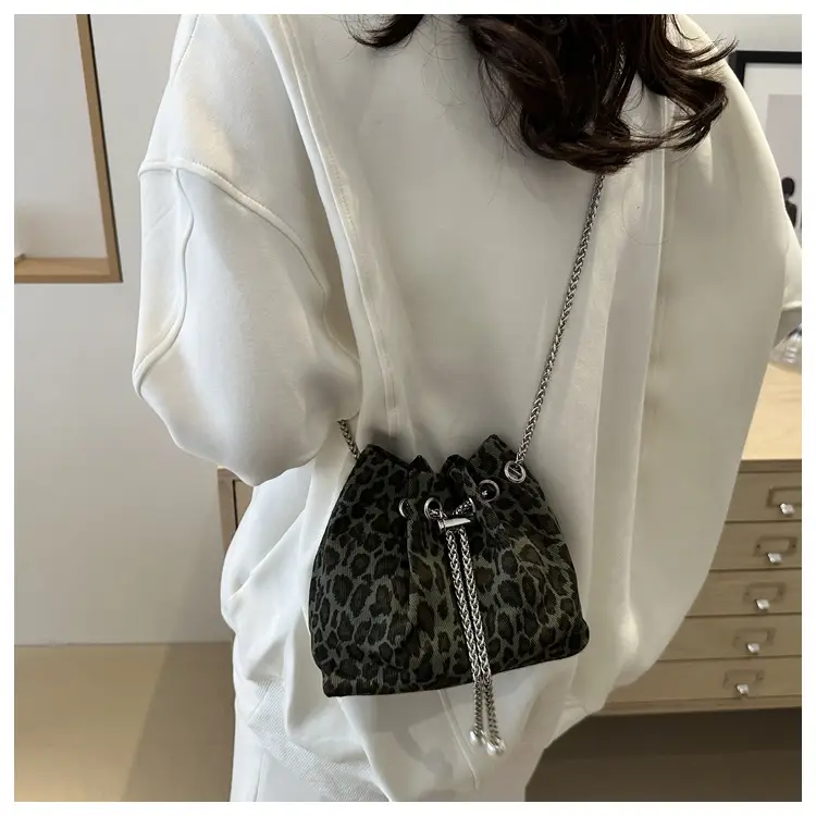 Leopard Print Drawstring Bag for Women with Chain — feature 22