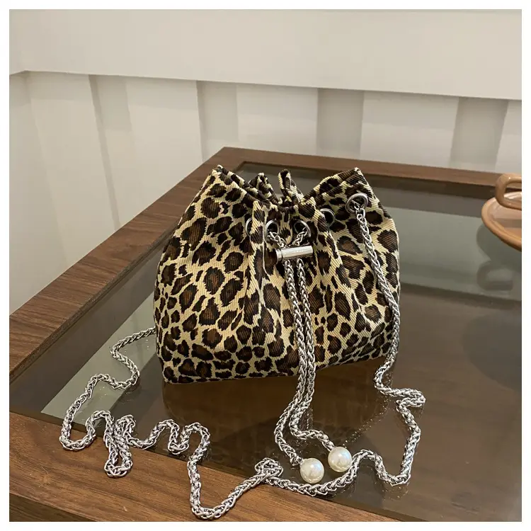 Leopard Print Drawstring Bag for Women with Chain — feature 25
