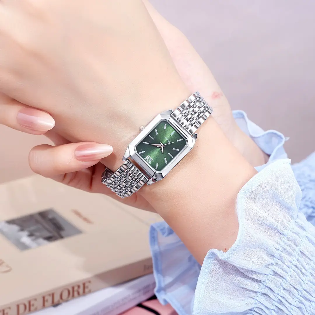New Light Luxury Steel Band Women's Watch with Hands, Fashionable and Simple Square Quartz Watch for Female Students, Wholesale Large Dial