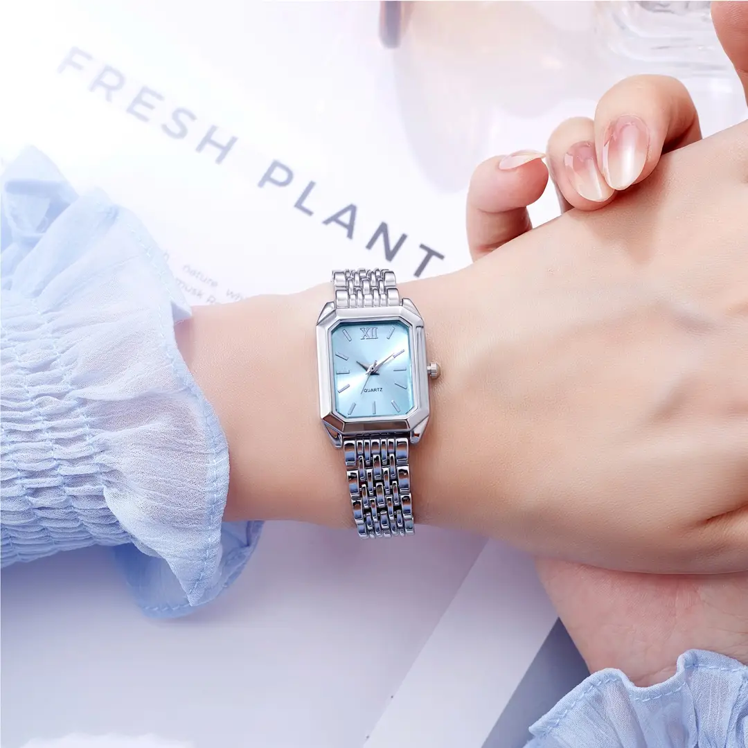 New Light Luxury Steel Band Women's Watch with Hands, Fashionable and Simple Square Quartz Watch for Female Students, Wholesale Large Dial