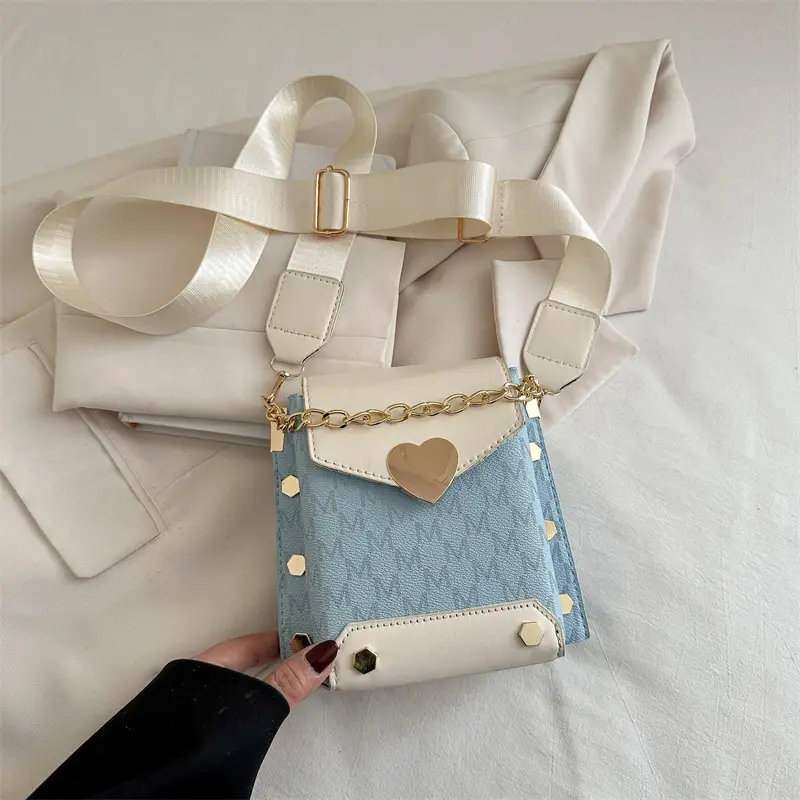 Pink Gold Chain Shoulder Bag for Women 2025 - Image 2