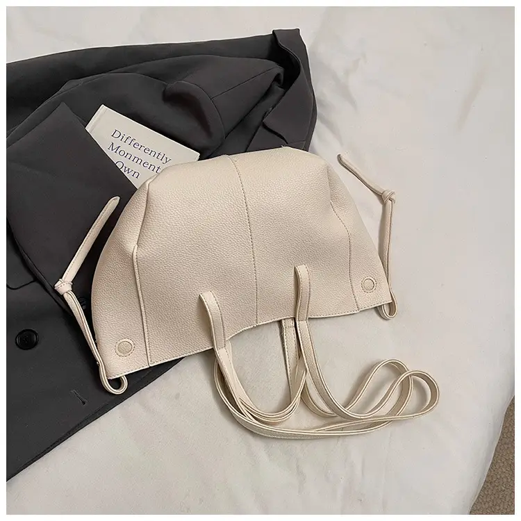 Light Blue Korean Style Shoulder Bag 2025 — feature 105