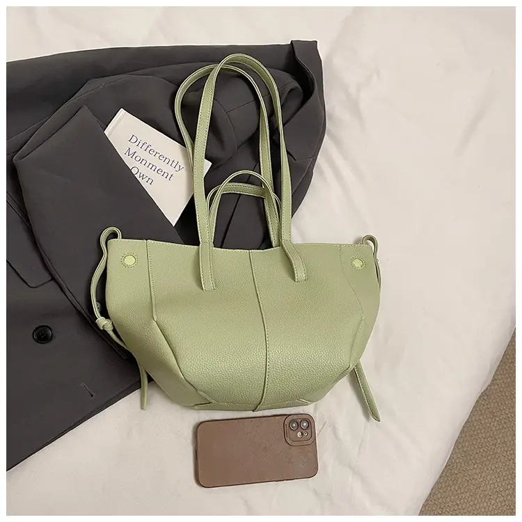 Light Blue Korean Style Shoulder Bag 2025 — feature 109