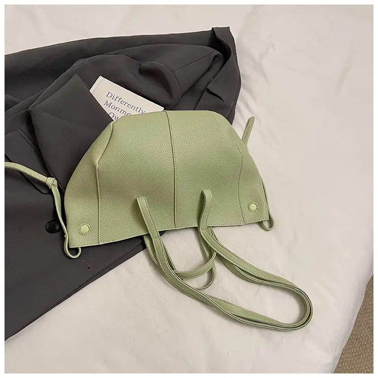 Light Blue Korean Style Shoulder Bag 2025 — feature 111