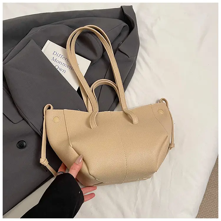 Light Blue Korean Style Shoulder Bag 2025 — feature 113
