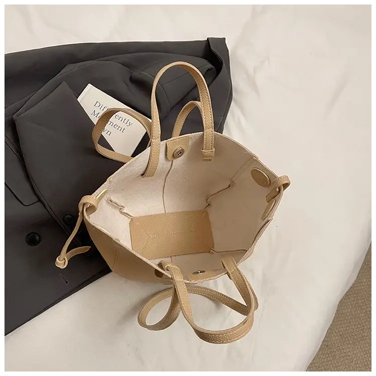 Light Blue Korean Style Shoulder Bag 2025 — feature 117