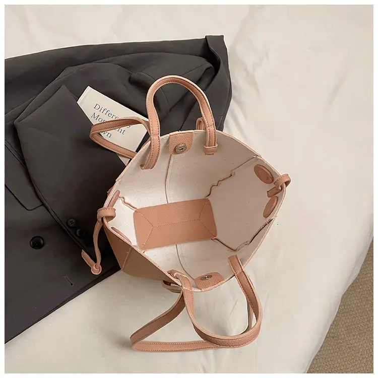 Light Blue Korean Style Shoulder Bag 2025 — feature 122
