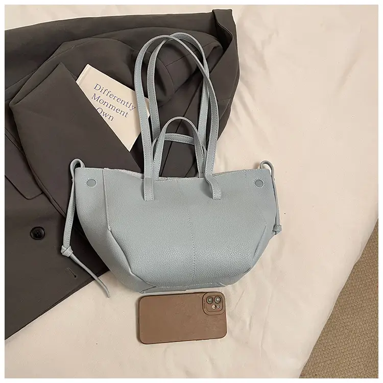 Light Blue Korean Style Shoulder Bag 2025 — feature 124