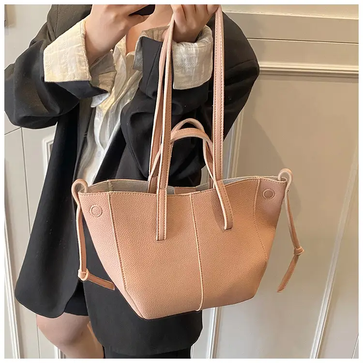 Light Blue Korean Style Shoulder Bag 2025 — feature 28